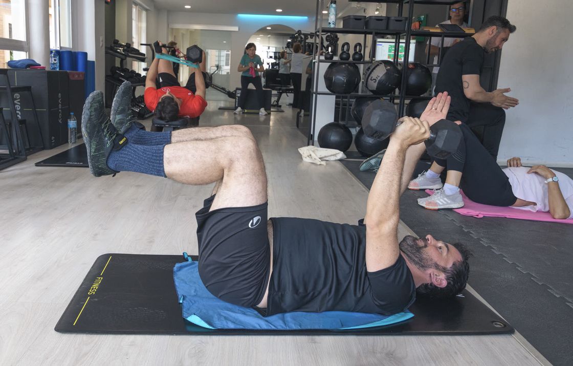 Trabajo de fuerza y core en el Centro Toni Alonso